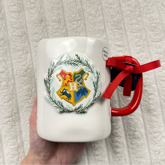 Rae Dunn Harry Potter Christmas at Hogwarts Mug - Picture 2 of 9